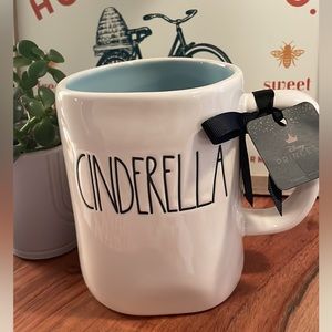 NEW ✨ Rae Dunn Cinderella Mug